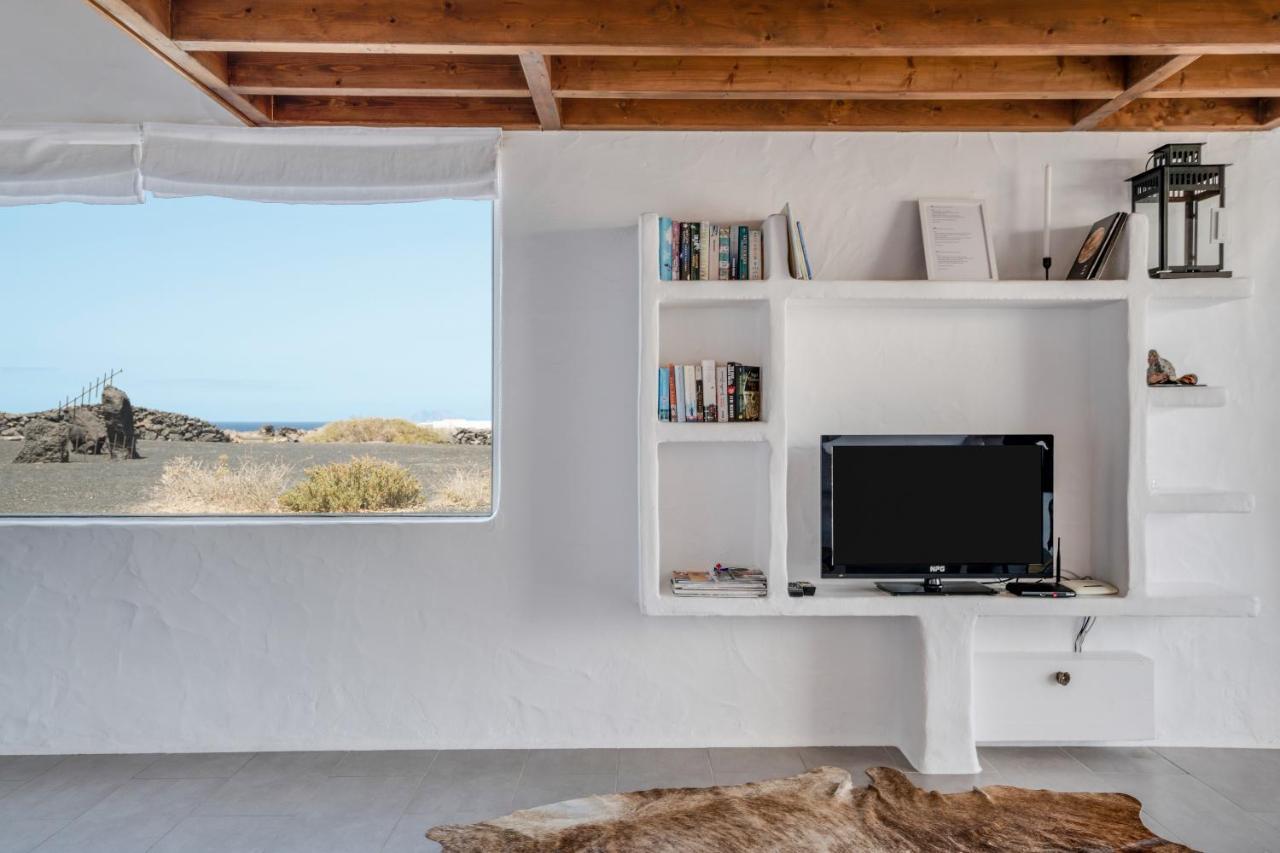 El Loft Villa Famara Bagian luar foto